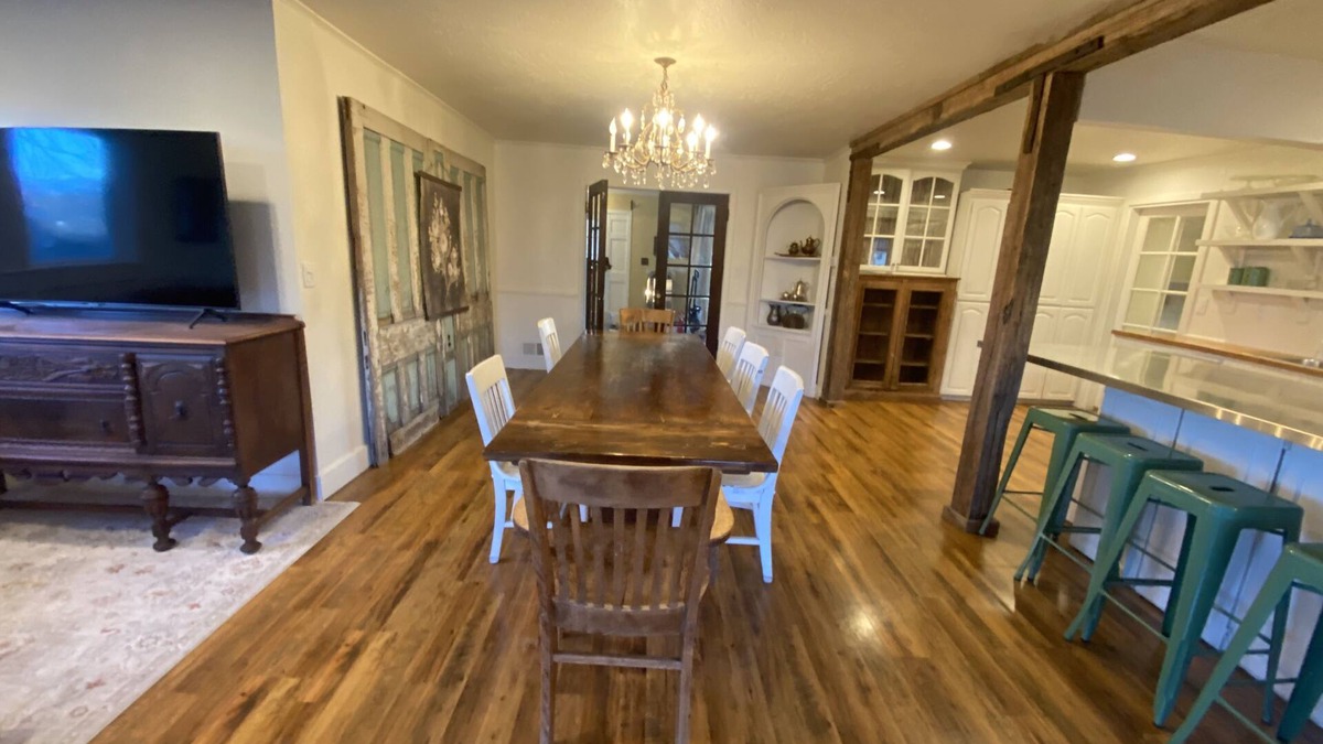Cache County House | Charming Spacious Country Home 15 min from Logan.