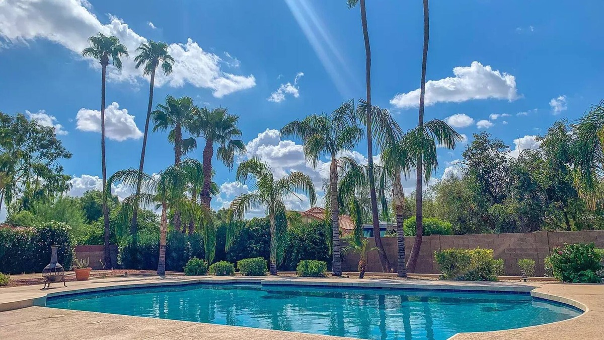 Buenavante House | Charming Spanish Home BEST Scottsdale location