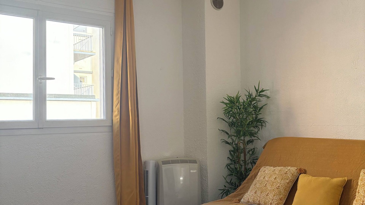 Saint-Nazaire Apartment | Charming studio near the sea