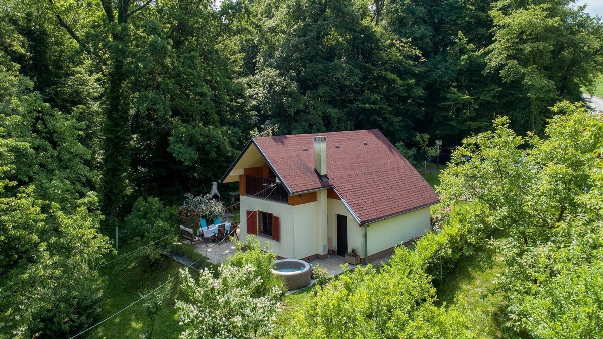 Sveti Kriz House | Charming Stay in Sveti Križ