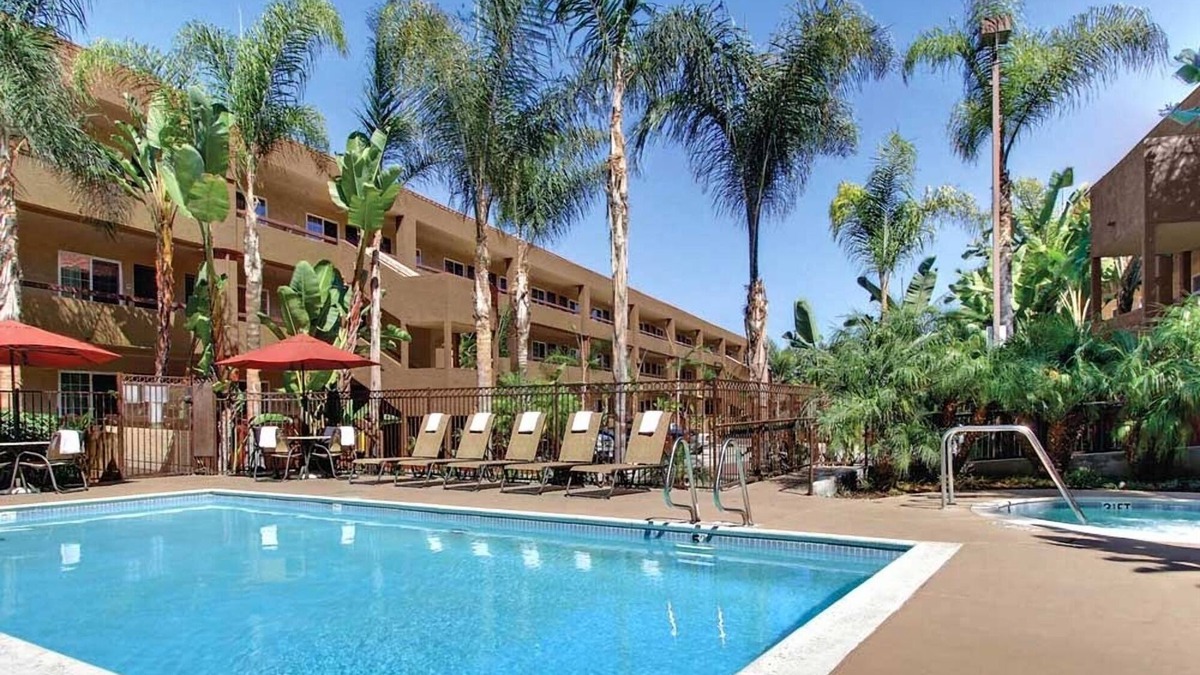 University Heights Hotel | Charming Stay Minutes Away from SeaWorld & San Diego Zoo