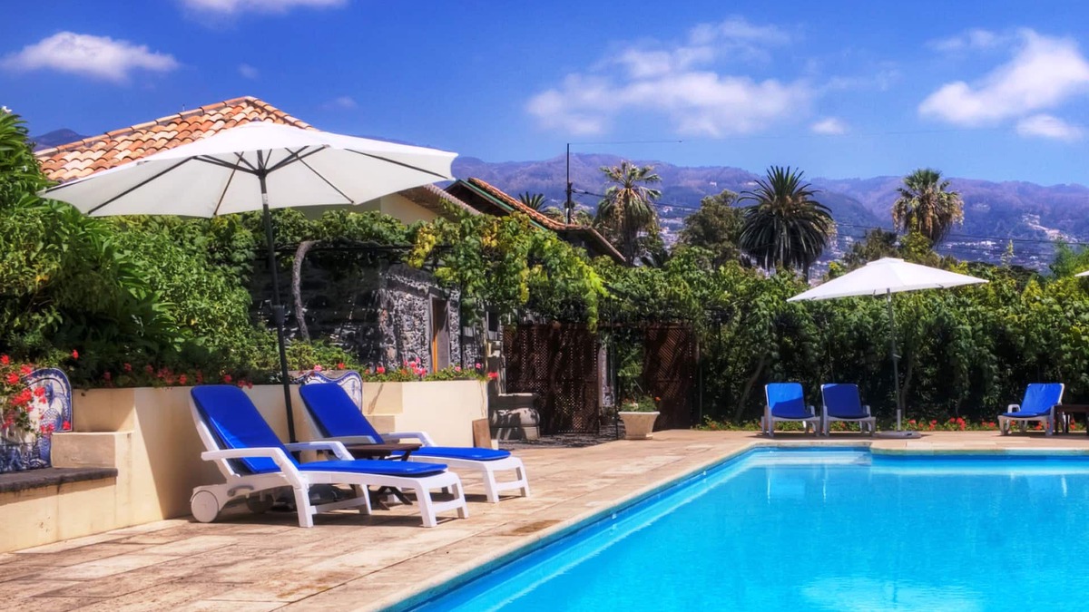 Sao Martinho Cottage | Charming stone cottage in Funchal | Loja Lenha