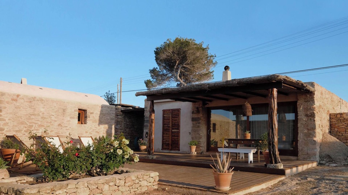 Formentera House | Charming, stone, overlooking Ibiza, 1,200 m2 of private land