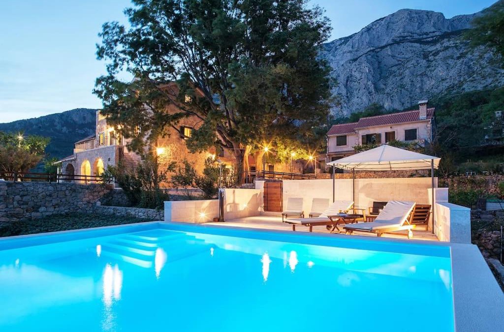 Tucepi House | Charming stone villa Silva