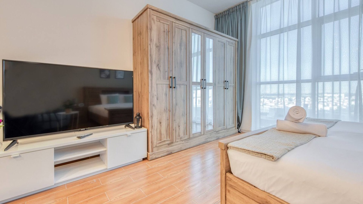 Jumeirah Village Triangle Apartment | Charming Studio at Al Jawhara Tower Jumeirah Village Triangle by Deluxe Holiday Homes