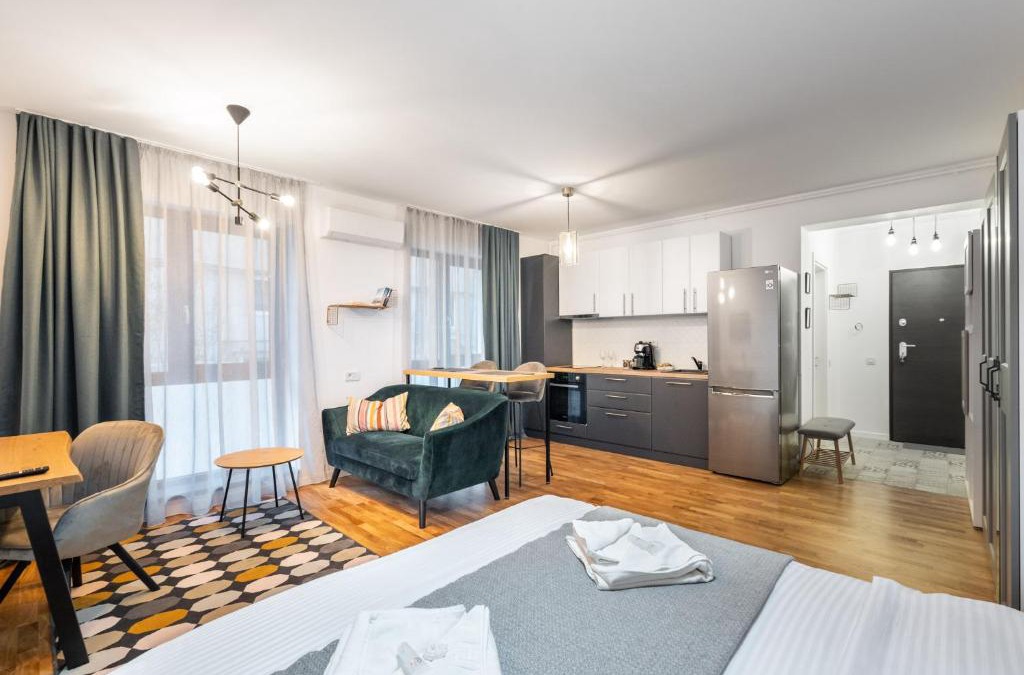 Bucharest Apartment | Charming Studio close to Unirii Square
