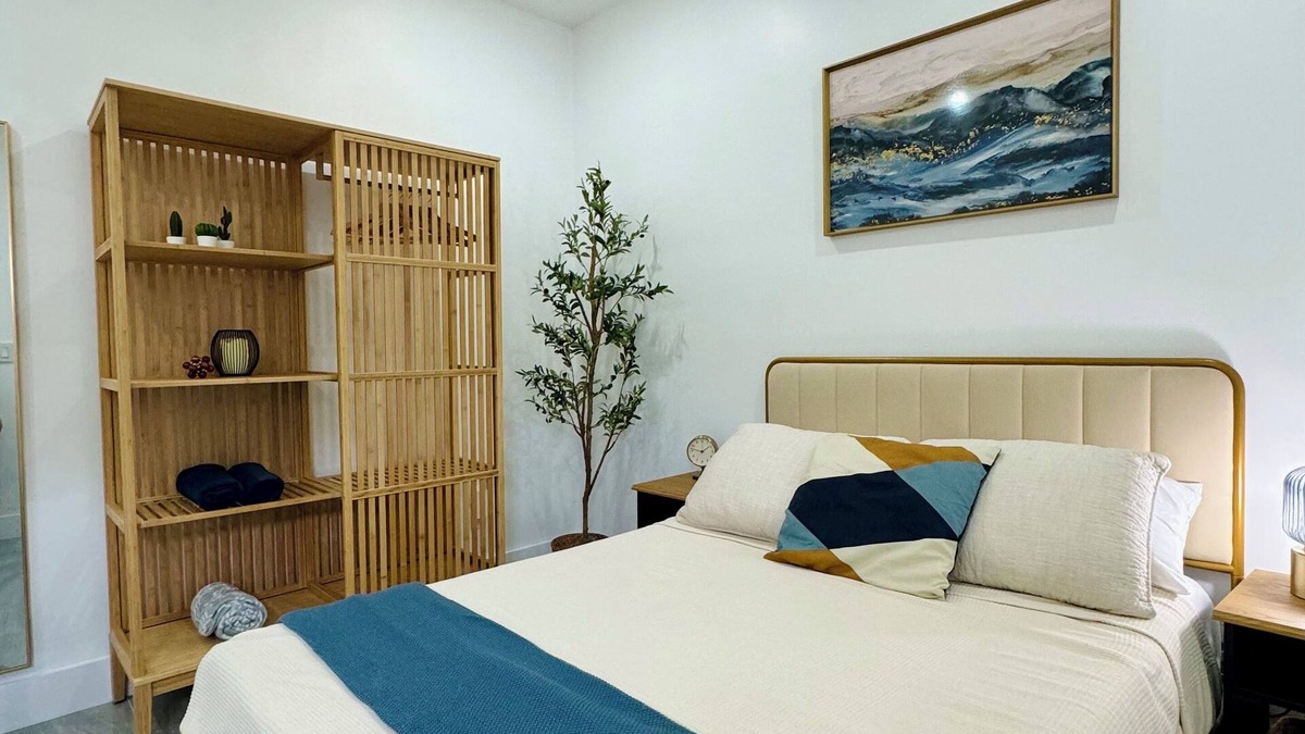 Liberty City Apartment | Charming studio in lovely Miami with WiFi and AC