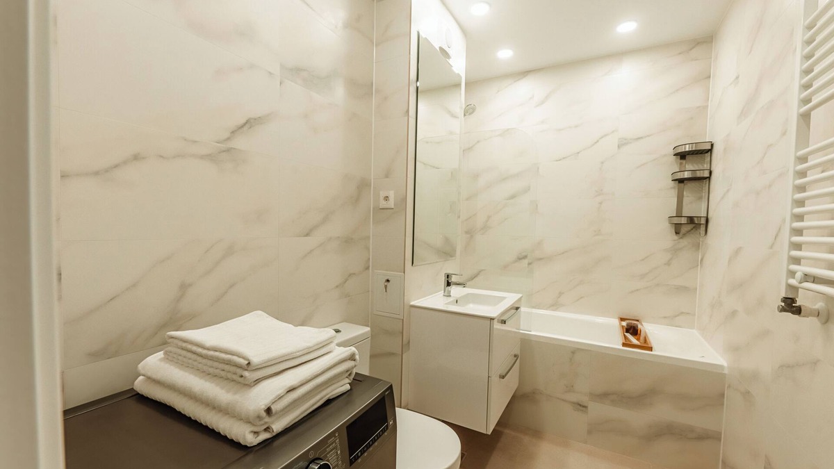 Sector 3 Apartment | Charming studio in wonderful Bucharest with AC, WiFi
