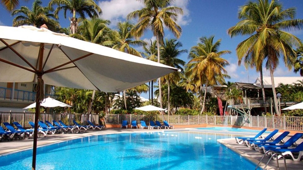 Pointe du Bout Apartment | CHARMING STUDIO with swimming pool in Martinique