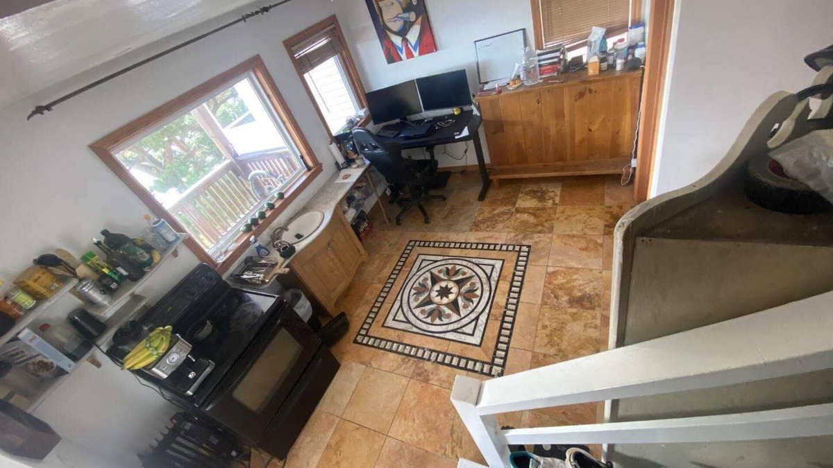 Westwood Park Apartment | Charming Studio Space in Ingleside