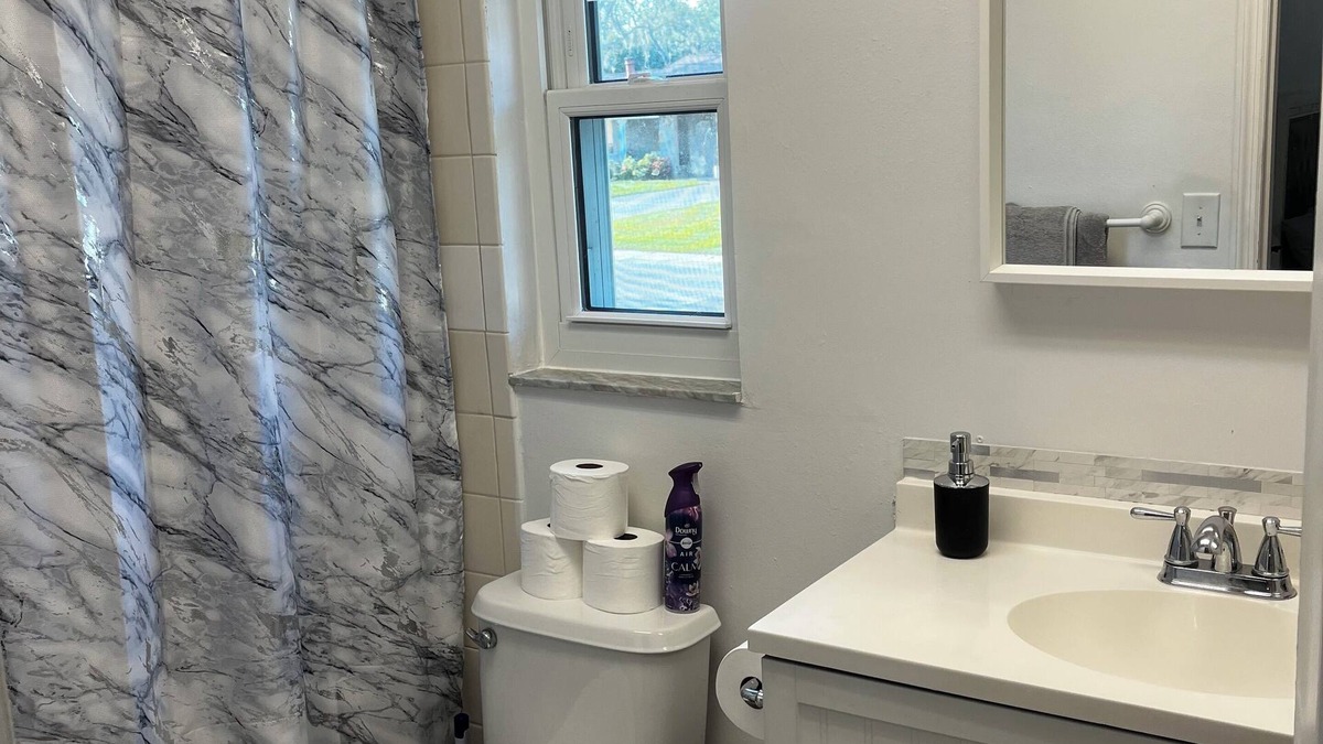 Jasmine Estates Apartment | Charming studio with AC, WiFi in amazing Port Richey