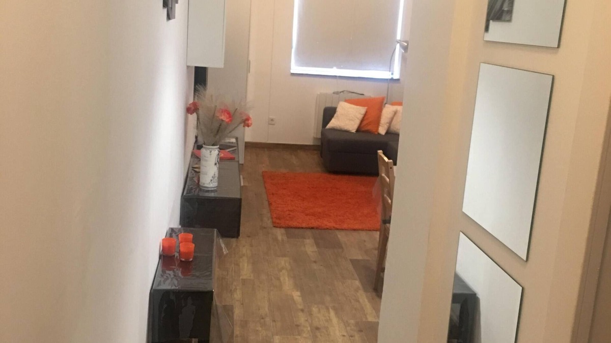 El Viso Apartment | Charming studio with loft bedroom for rent in El Viso