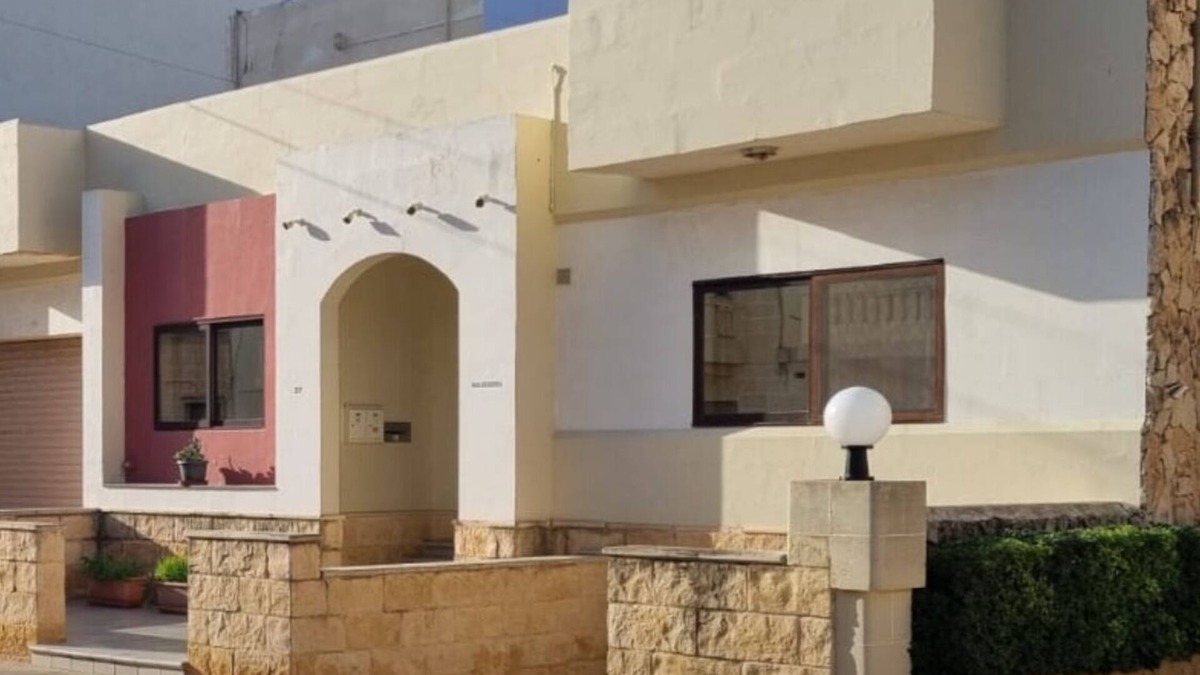 Zabbar Apartment | Charming studio with AC and WiFi in wonderful Ħaż-Żabbar