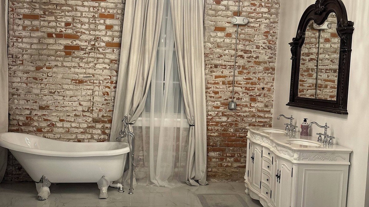 Sunshine Apartment | Charming studio with AC & WiFi in Historic District of Plaquemine
