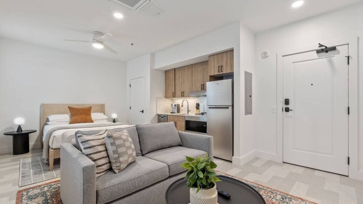 Main - Military Plaza Hotel | Charming Suite Steps from the Heart of the Historic Market District | 2 Units