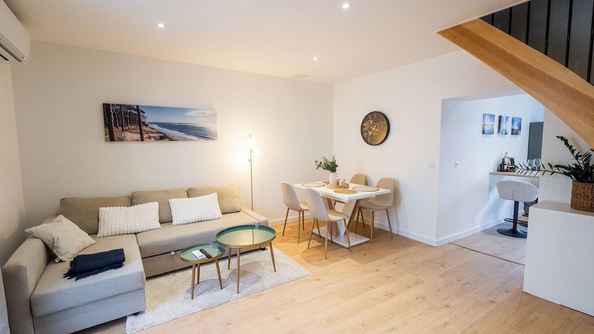 Floirac House | Charming T2 w/spa 🛁 & terrace Bordeaux