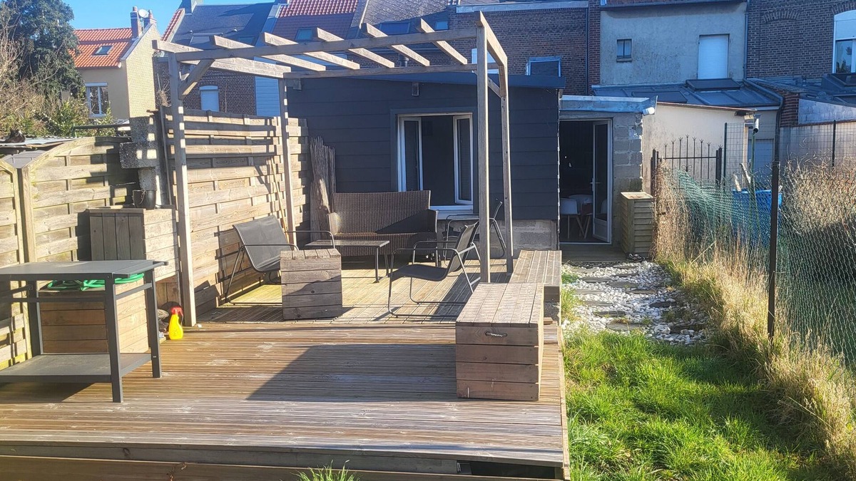 Saint-Acheul Apartment | Charming T2 with south-facing terrace