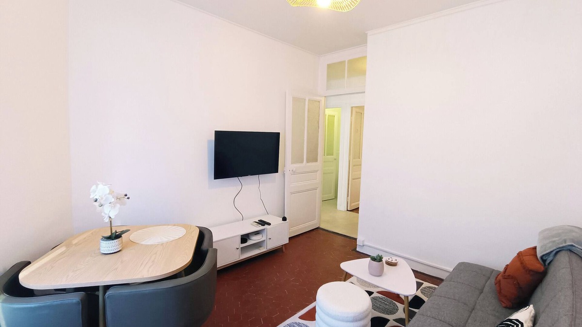 Vernier Apartment | Charming T3 near the city center - Nice