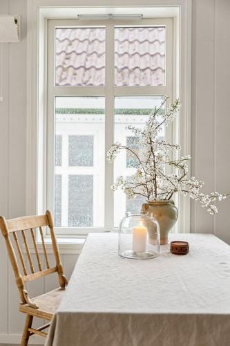 Bergen City Centre Apartment | Charming Townhouse - Walk Everywhere!