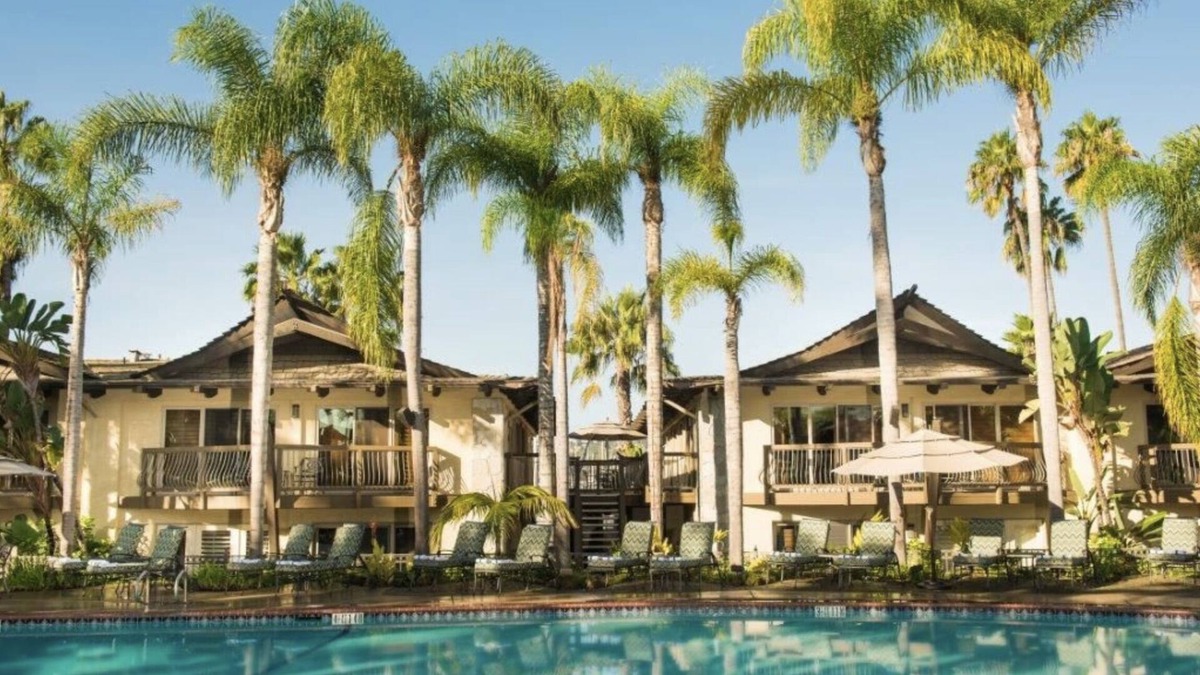 La Playa Resort | Charming tropical retreat in resort-style setting... San Diego