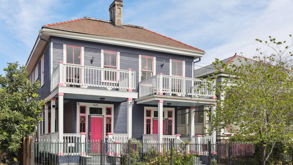 Faubourg Livaudais House | Charming Uptown Home Just Blocks from Commander's Palace
