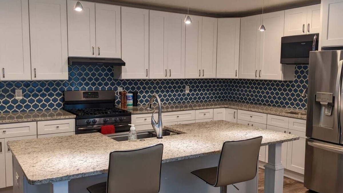 Madison House | Charming Urban Country House! Minutes to Downtown