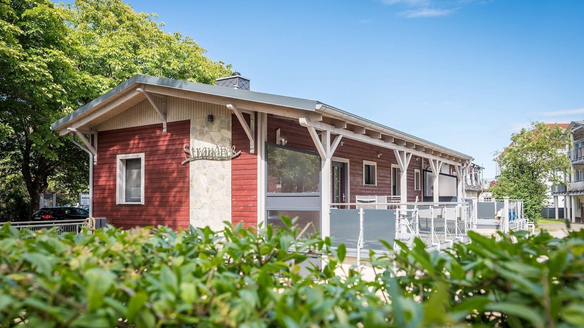 Juliusruh Apartment | Charming vacation apartment with south-facing terrace, just a few meters from the Baltic Sea beach