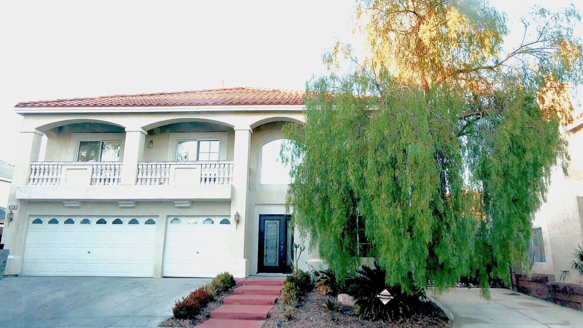 Enterprise Villa | Charming Villa 5BR 3BA Pool+Spa