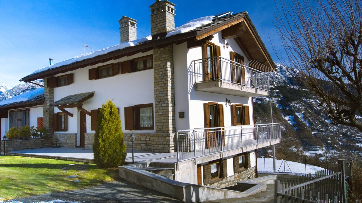 Fiou House | Charming Villa