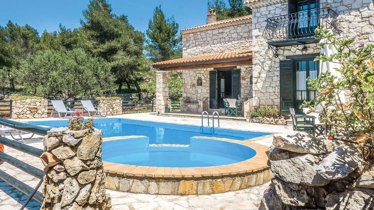 Agia Marina Villa | Charming villa, perfect for exploring the island