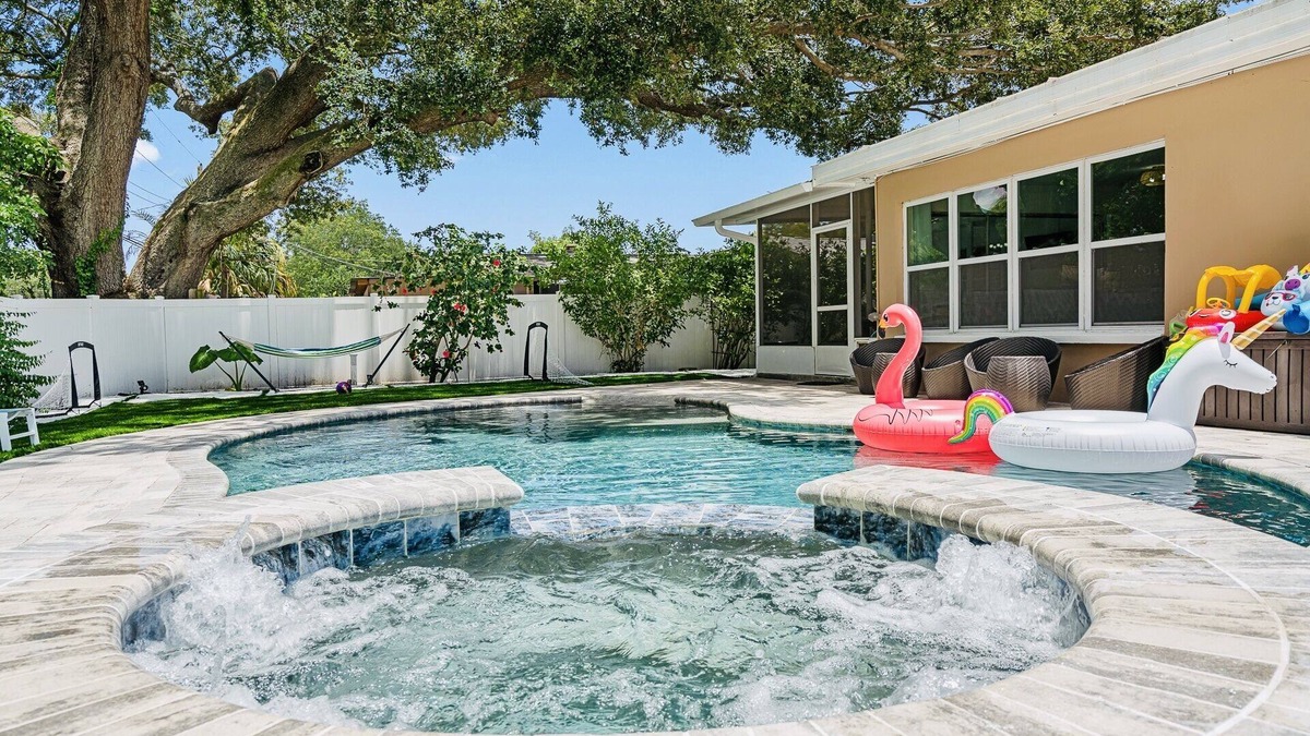 Clearwater Villa | Charming villa w heated pool & spa - minutes to beach