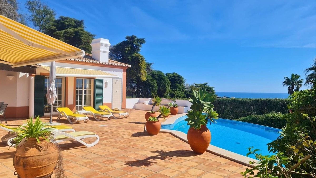 Calicas Villa | Charming Villa with Stunning Sea Views, Private Pool & Garden – Family-Friendly