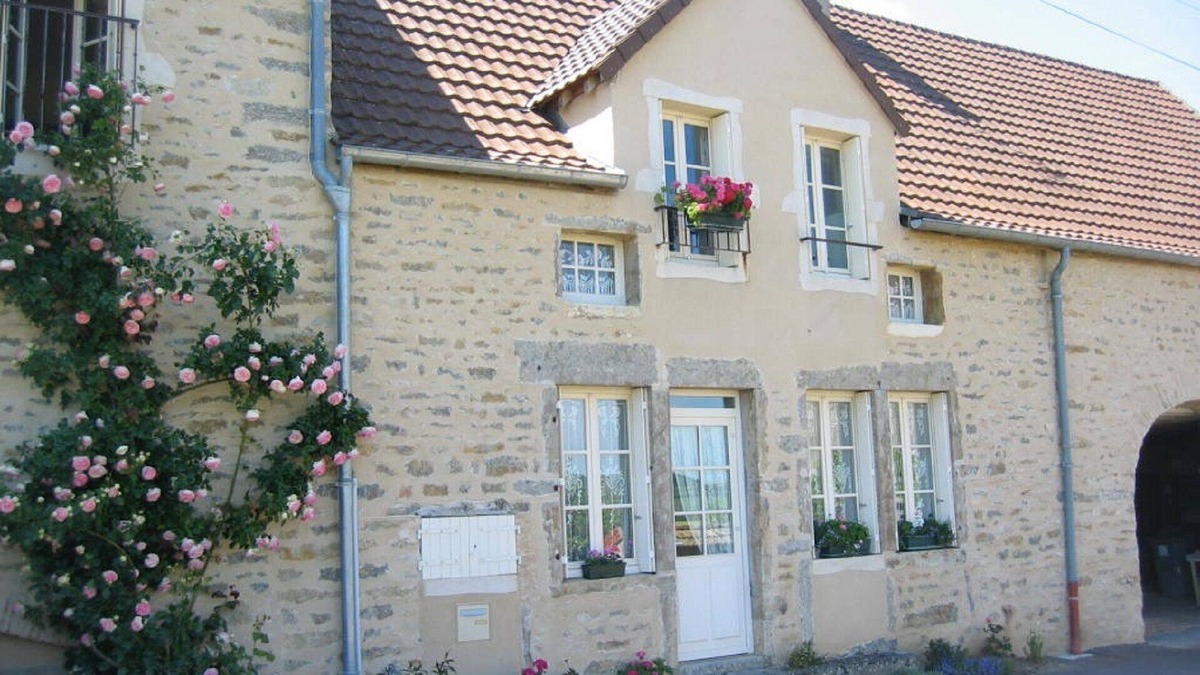 Change House | CHARMING VINEYARD HOUSE ENTIRELY RESTORED