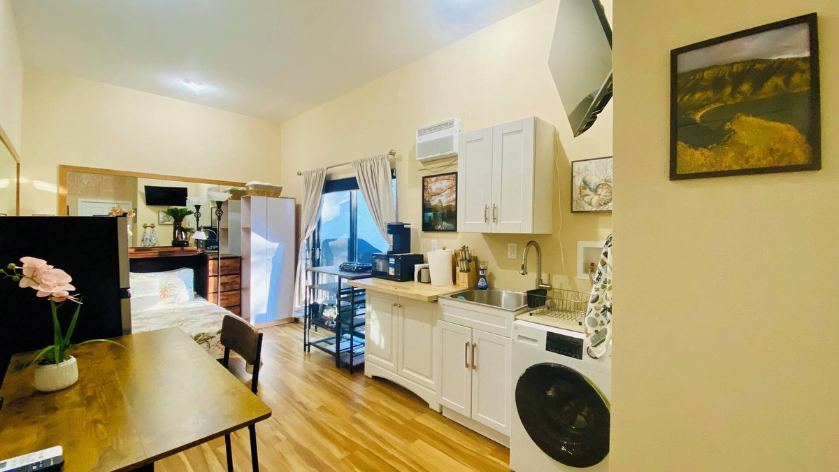 Bluffs Apartment | Charming Waikoloa Studio!