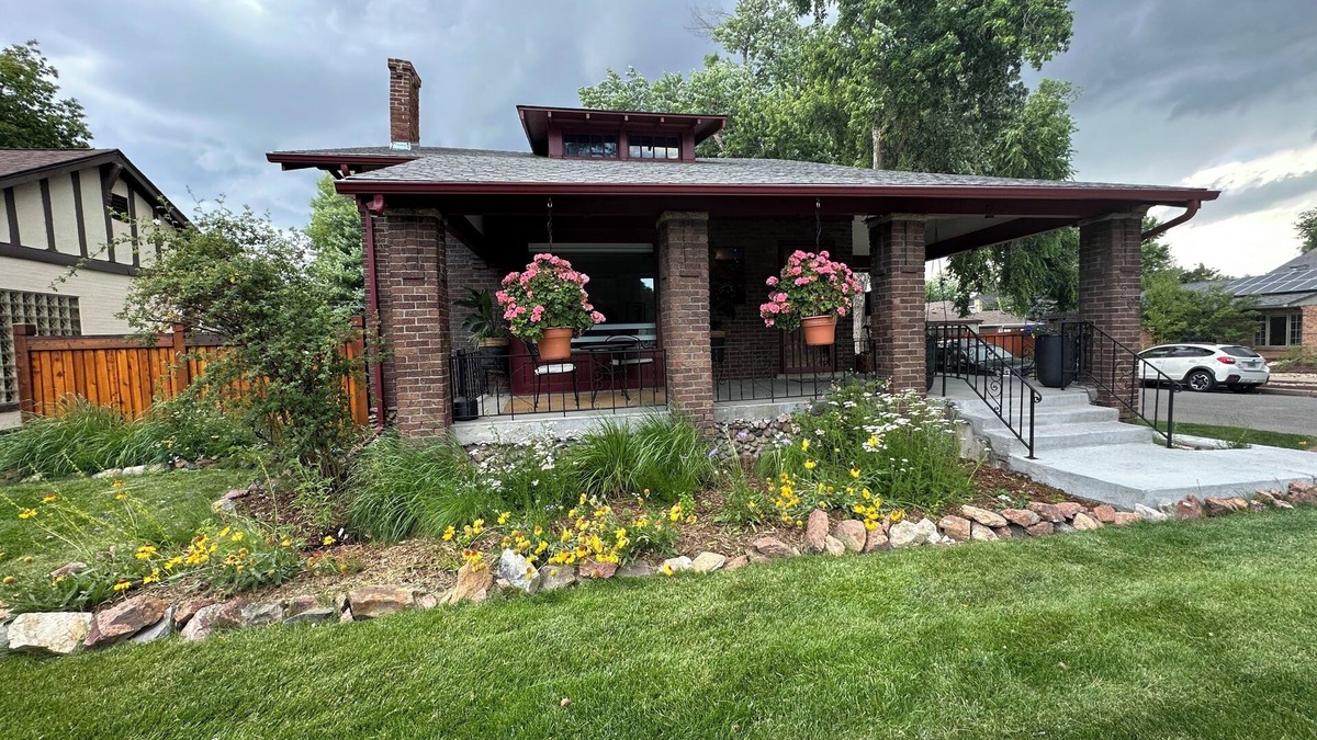 Washington Park House | Charming Washington Park Bungalow