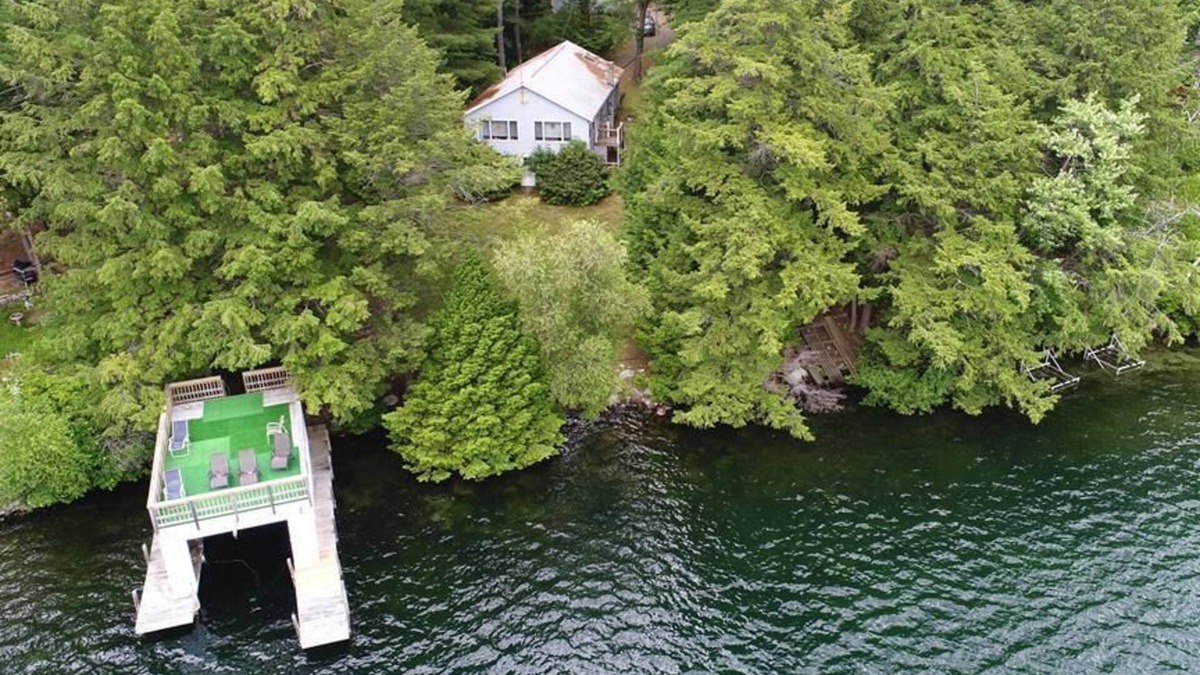 Meredith House | Charming Winnipesaukee Waterfront Meredith with great Sun Deck