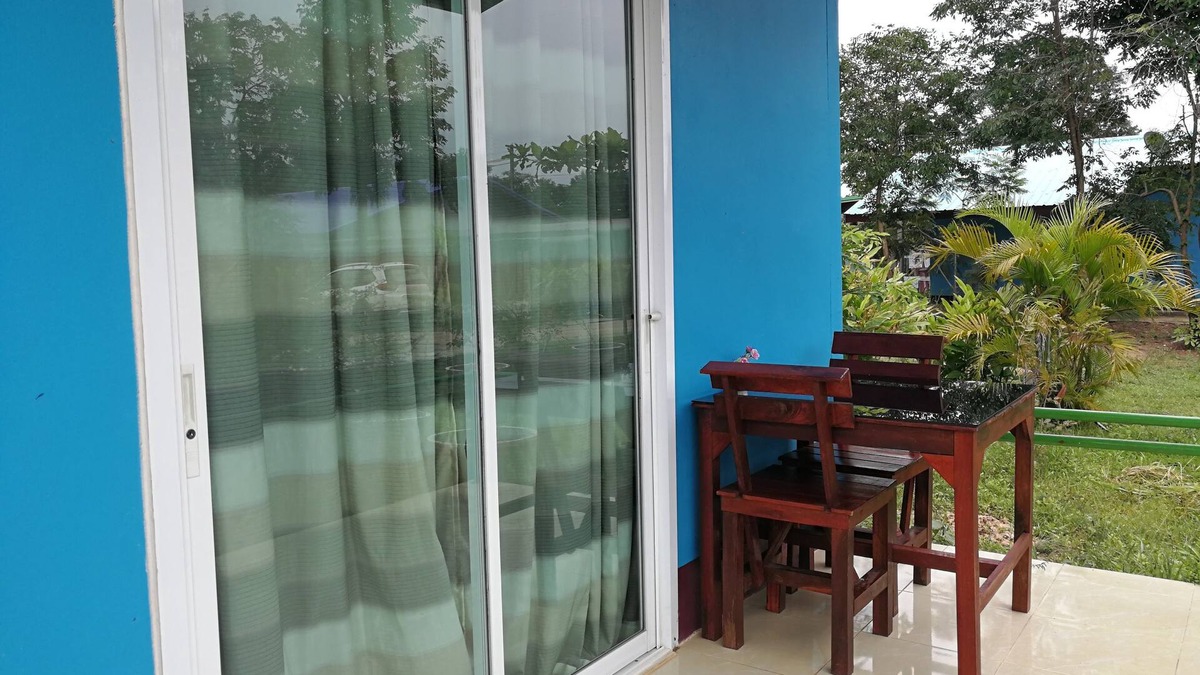 Ban Phu House | Charoensook Resort
