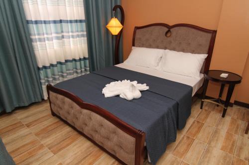 Dumaguete Hotel | Charos Dormitel