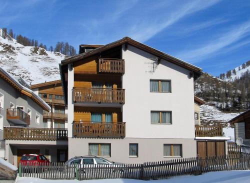 Ravaisch Apartment | Chasa ARLU
