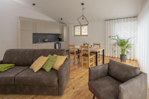 Mustair Apartment | Chasa Helvetia Trai