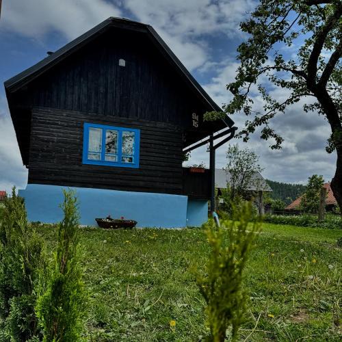 Sumiac House | Chata Bottka