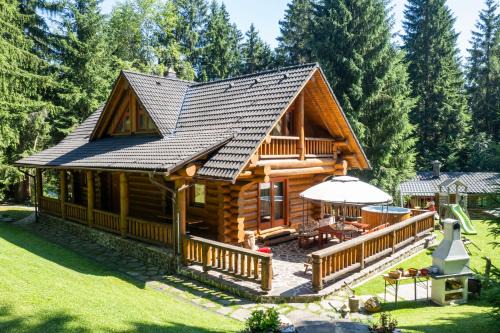 Dolny Kubin House | Chata Marína a Matej Kubínska hoľa