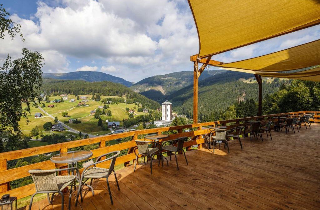 Pec pod Snezkou Ski Chalet | Chata Orlik - all inclusive & wellness
