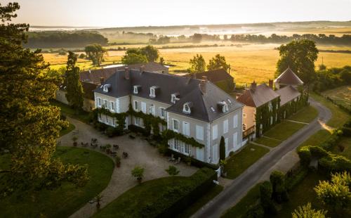 Montigny-la-Resle House | Chateau De La Resle - Design Hotels