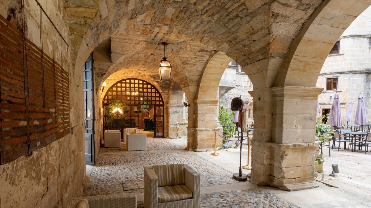 Couiza Hotel | Chateau des Ducs de Joyeuse, BW Signature Collection