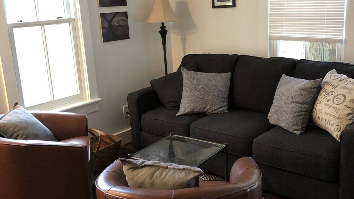 Chautauqua Apartment | Chautauqua Institution award winning guest house in center of programs venues.