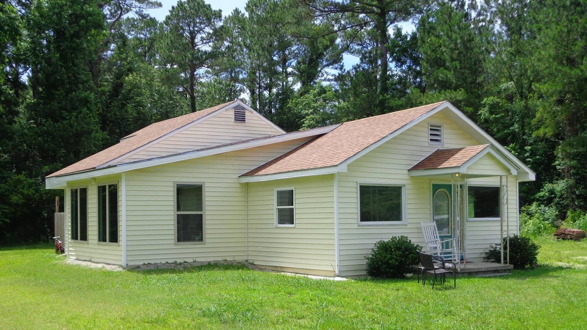 Core Creek House | Check out our 2022/2023 Winter Prices! Wow!