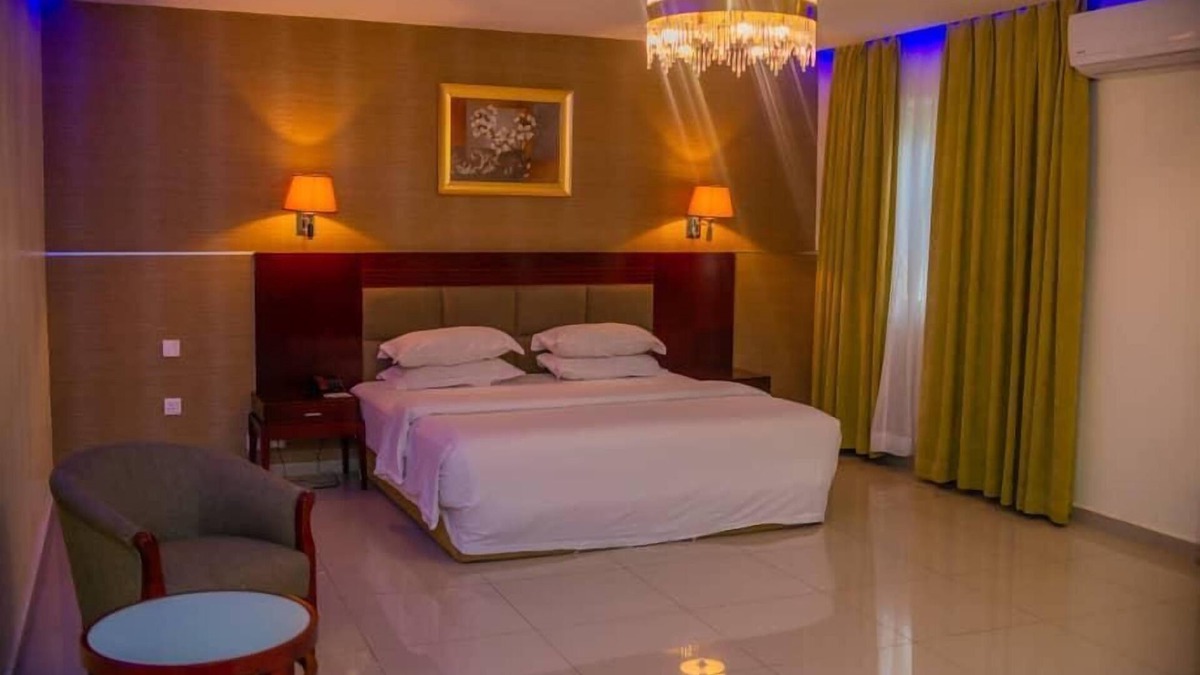 Ibadan Hotel | CheckInn Signature Abuja