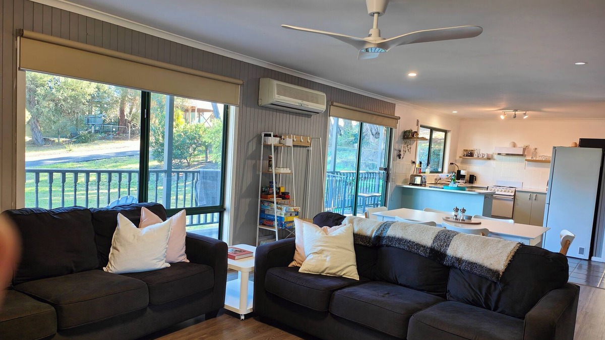 Loch Sport House | Cheerful 3 bedroom home close to beach and lake