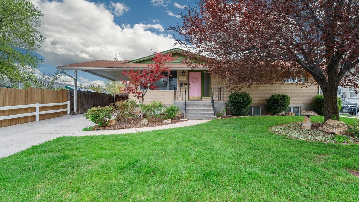 North Park House | Cheerful 3-bedroom monthly rental in the heart of Provo